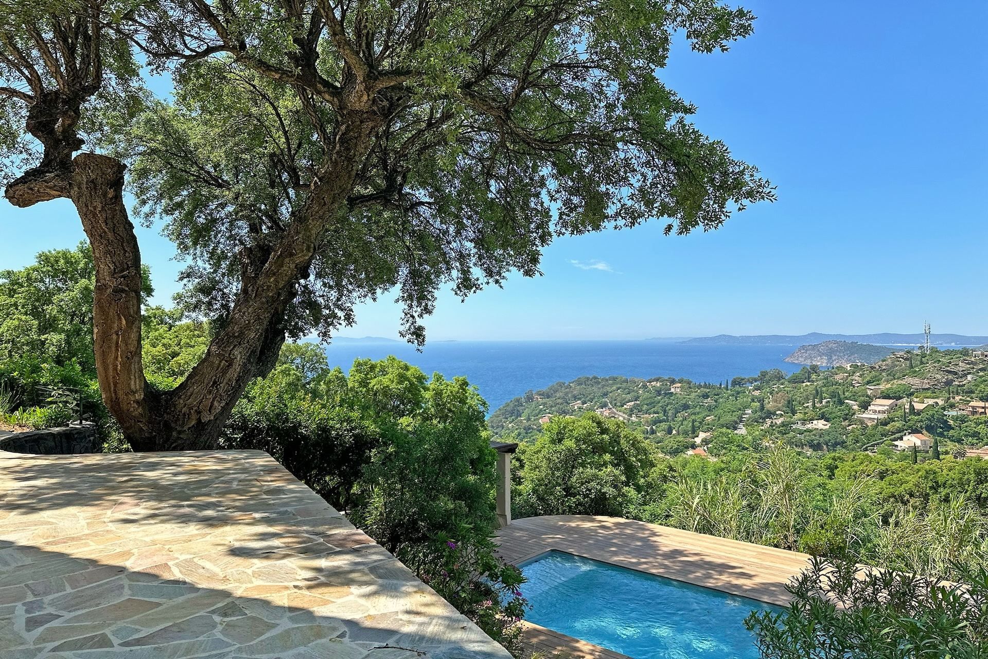 Méditerranée Location Villa avec Piscine privée à Rayol-Canadel-sur-Mer, Côte d'Azur