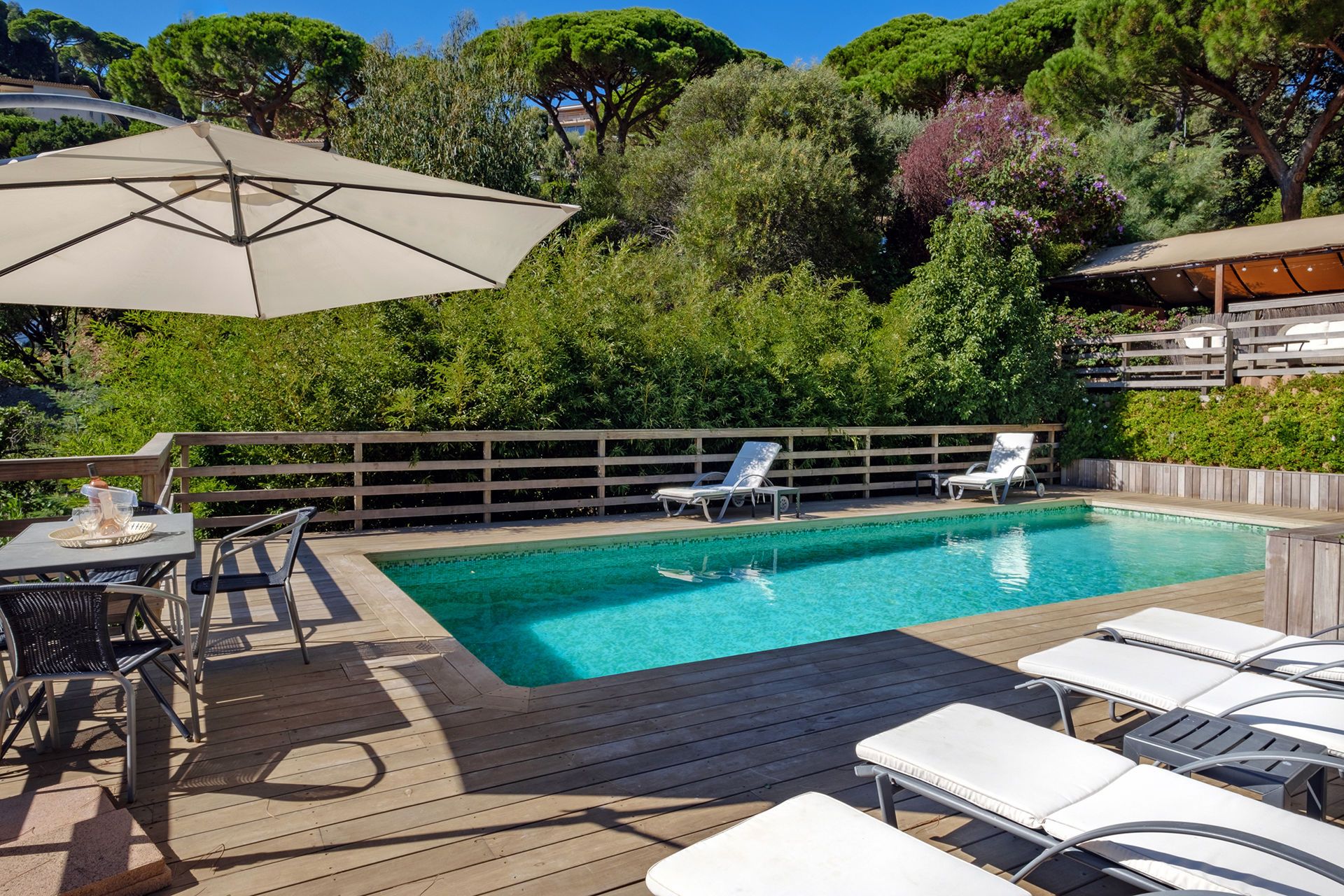 Méditerranée Location Villa avec Piscine privée à Sainte-Maxime, Côte d'Azur